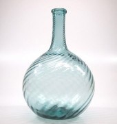 PATTERN-MOLDED GLOBULAR BOTTLE