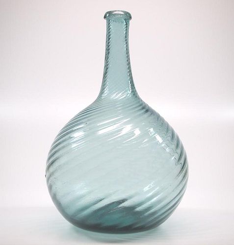 PATTERN-MOLDED GLOBULAR BOTTLEAn