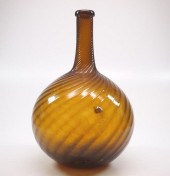 PATTERN-MOLDED GLOBULAR BOTTLE