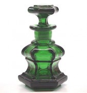 PATTERN-MOLDED PERFUME BOTTLEA