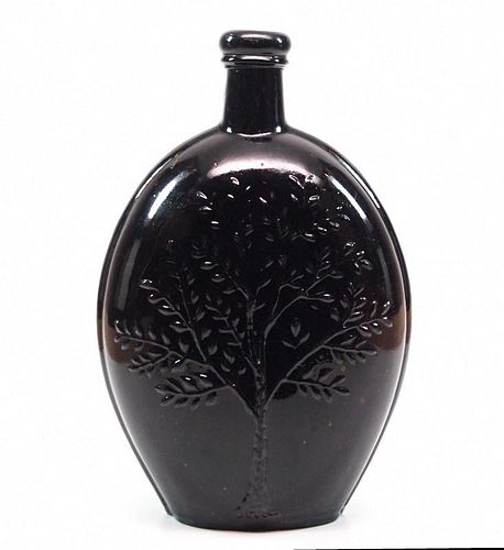 PATTERN-MOLDED SUMMER TREE/WINTER