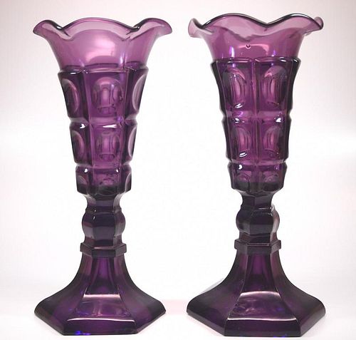 PATTERN-MOLDED THREE-PRINTIE