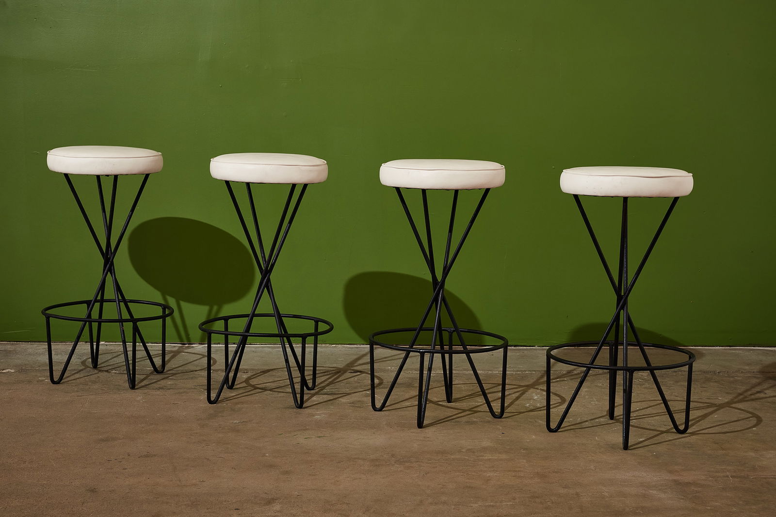 PAUL TUTTLE, BARSTOOLS (4)PAUL