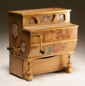 Paventia wooden grinder organ;