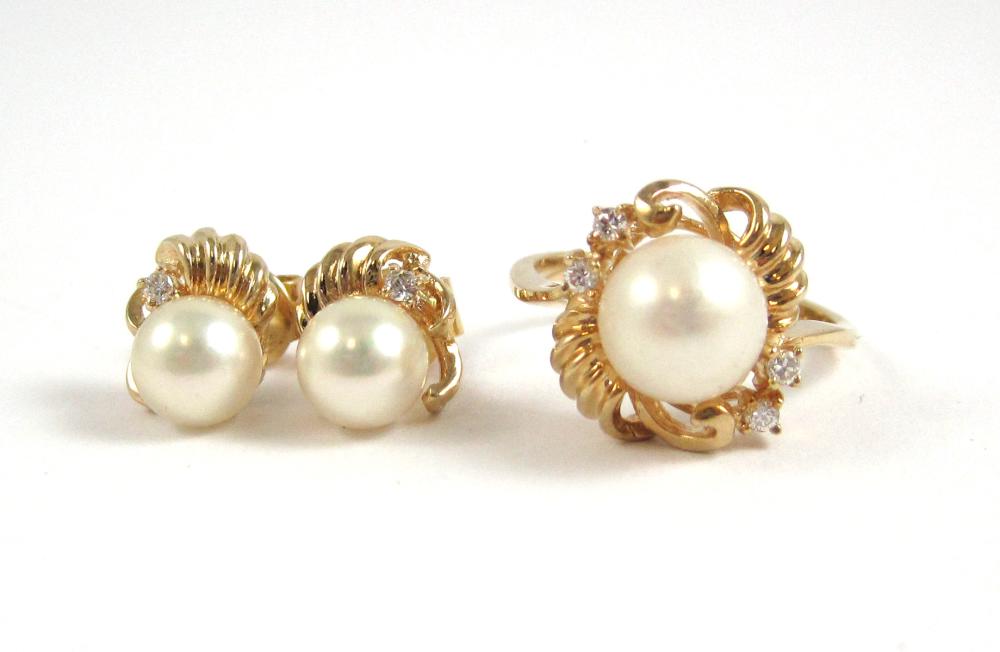 PEARL AND DIAMOND RING AND EAR STUD