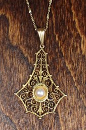 PEARL AND FOURTEEN KARAT GOLD