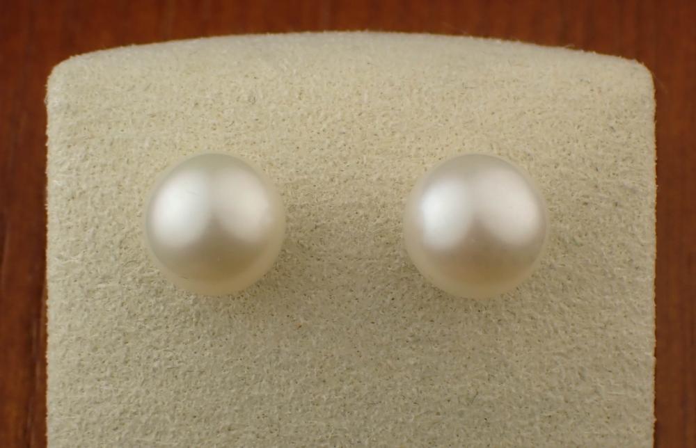 PEARL AND YELLOW GOLD EAR