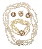 PEARL FOUR PIECE SET, TO INCLU