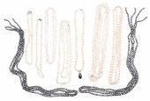 Pearl necklace grouping to inc