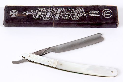 PEARL STRAIGHT RAZOR "WADE &