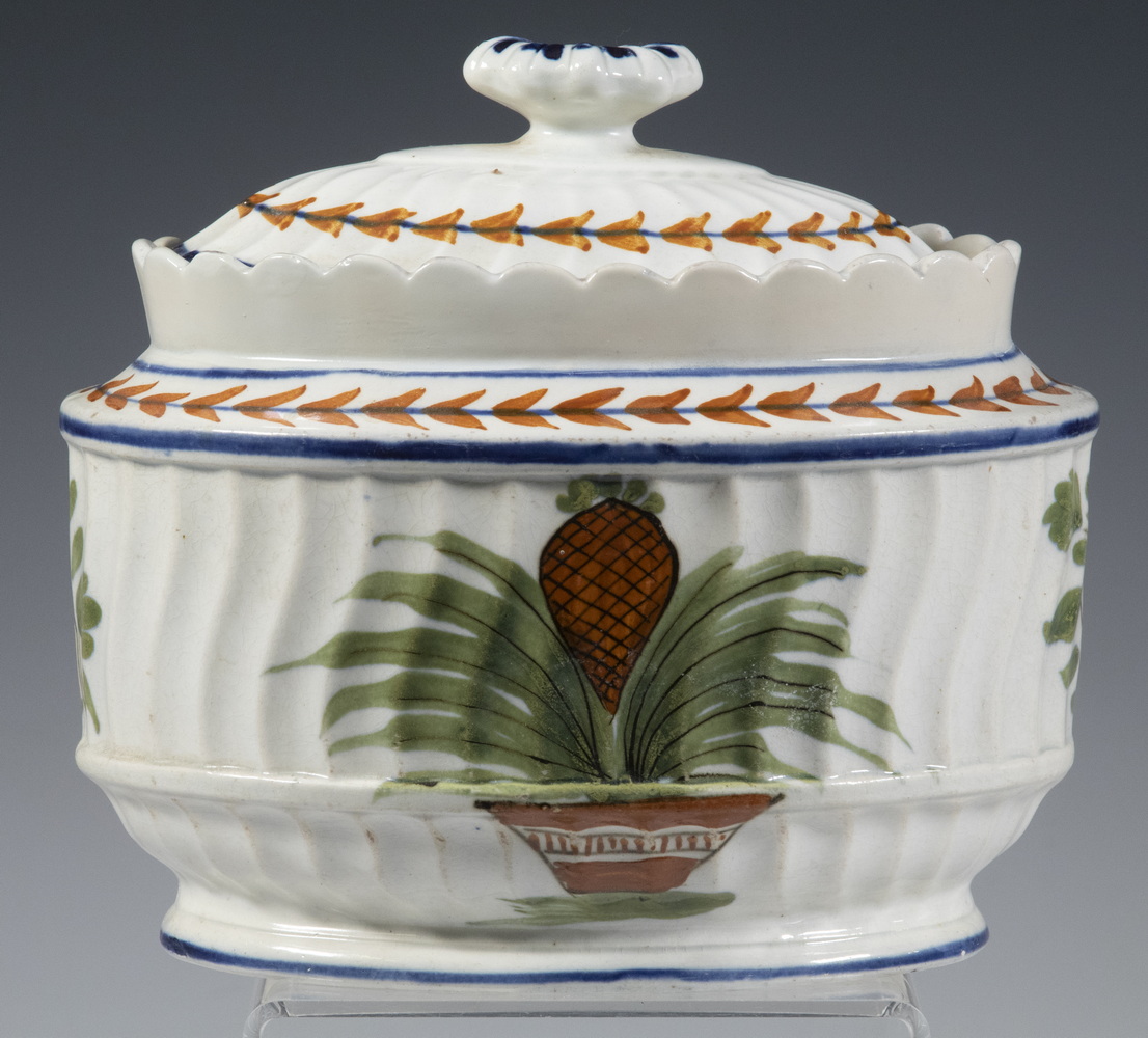 PEARLWARE PINEAPPLE SUGAR BOWL
