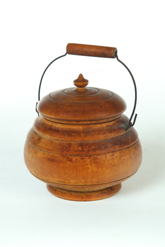 PEASEWARE SUGAR BOWL.  American 