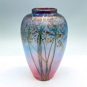 PEET ROBINSON ART GLASS VASEA