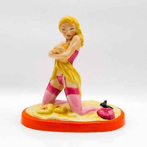 PEGGY DAVIES CERAMICS FIGURINE,