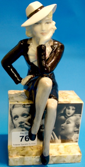 Peggy Davies Kevin Francis figure