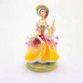 PEGGY DAVIES PORCELAIN FIGURIN