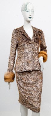 PEGGY JENNINGS VELVET AND FOX