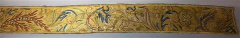 PELMET EMBROIDERED IN SILK