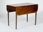 Pembroke Table a Pembroke tabl