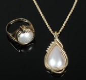 PENDANT AND RING SET (2) Piece