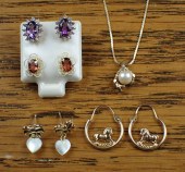PENDANT NECKLACE AND FOUR PAIR
