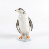 PENGUIN 1005249 - LLADRO PORCE