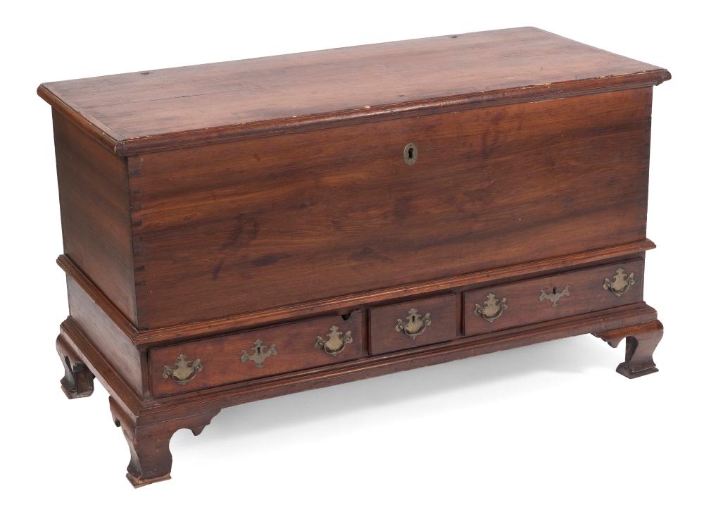 PENNSYLVANIA BLANKET CHEST 18TH