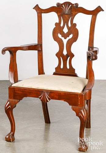 PENNSYLVANIA CHIPPENDALE WALNUT