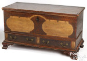 PENNSYLVANIA DOWER CHEST<br>Pe