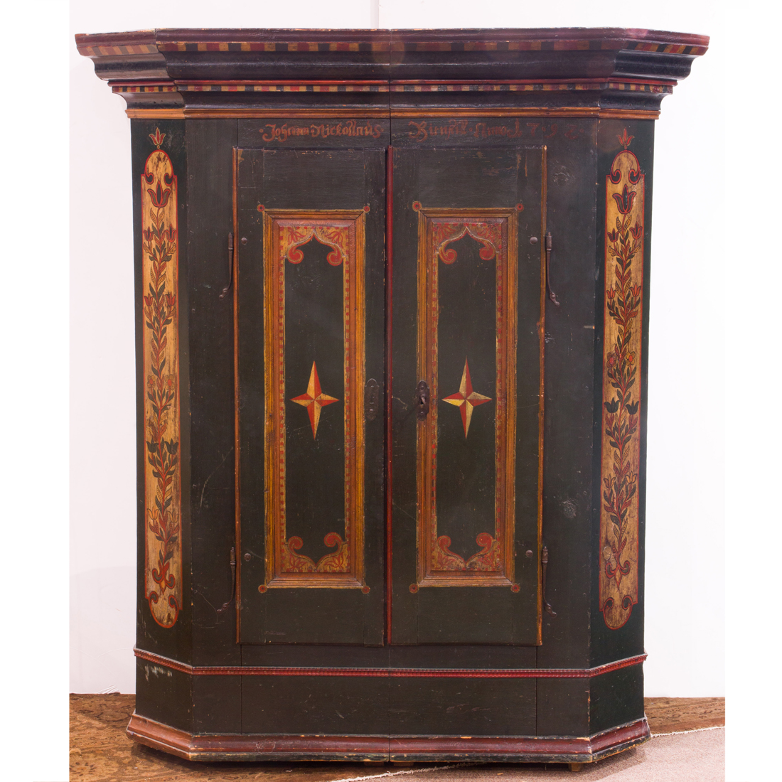 PENNSYLVANIA DUTCH PAINT