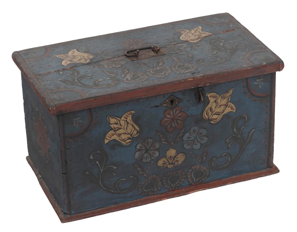 PENNSYLVANIA PAINTED CHEST 19TH
