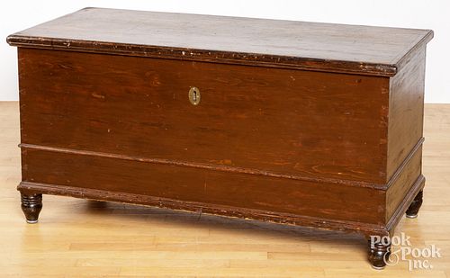 PENNSYLVANIA PINE BLANKET CHEST,