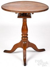 PENNSYLVANIA WALNUT CANDLESTAN