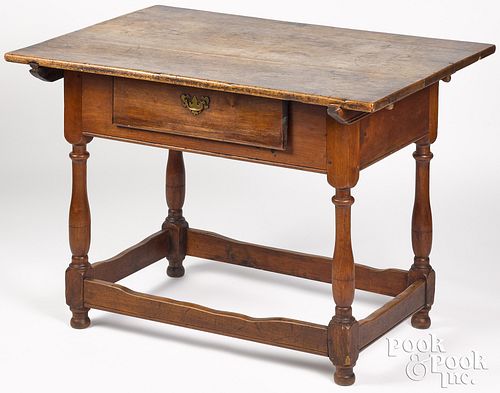 PENNSYLVANIA WALNUT TAVERN TABLE,