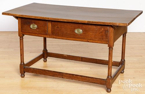 PENNSYLVANIA WALNUT TAVERN TABLE,