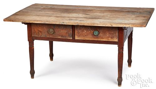 PENNSYLVANIA WALNUT TAVERN TABLE,