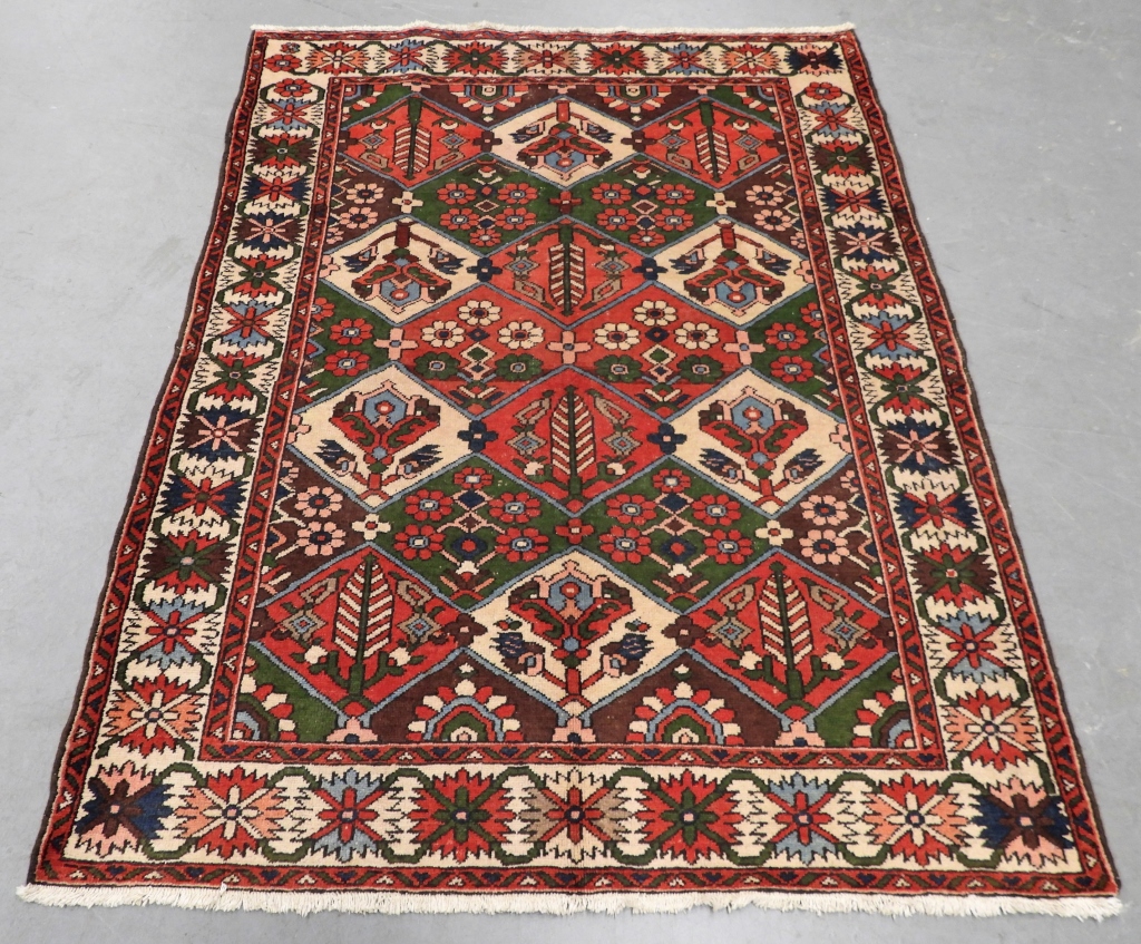 PERSIAN BAKHTIARI GARDEN DESIGN RUG