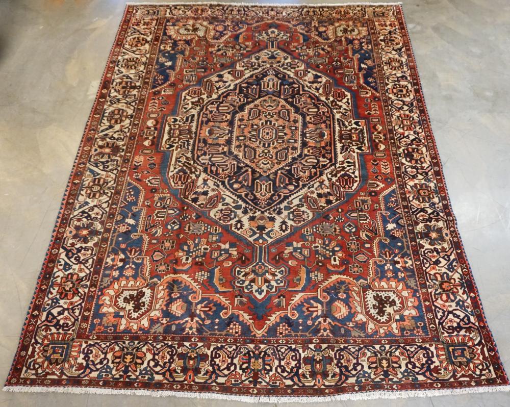 PERSIAN BAKHTIARI RUG, 12 FT 9 IN X