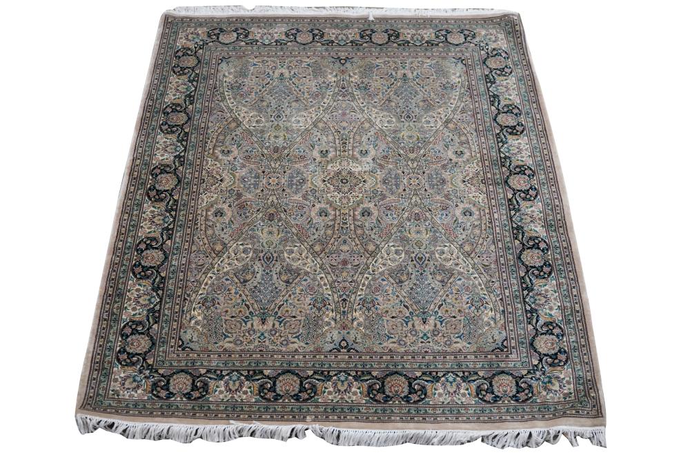 PERSIAN BEIGE-FIELD RUGwool 5'6"