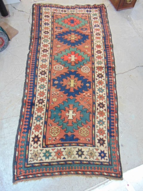 PERSIAN CARPET, WITH 5 DIAMONDS, IN