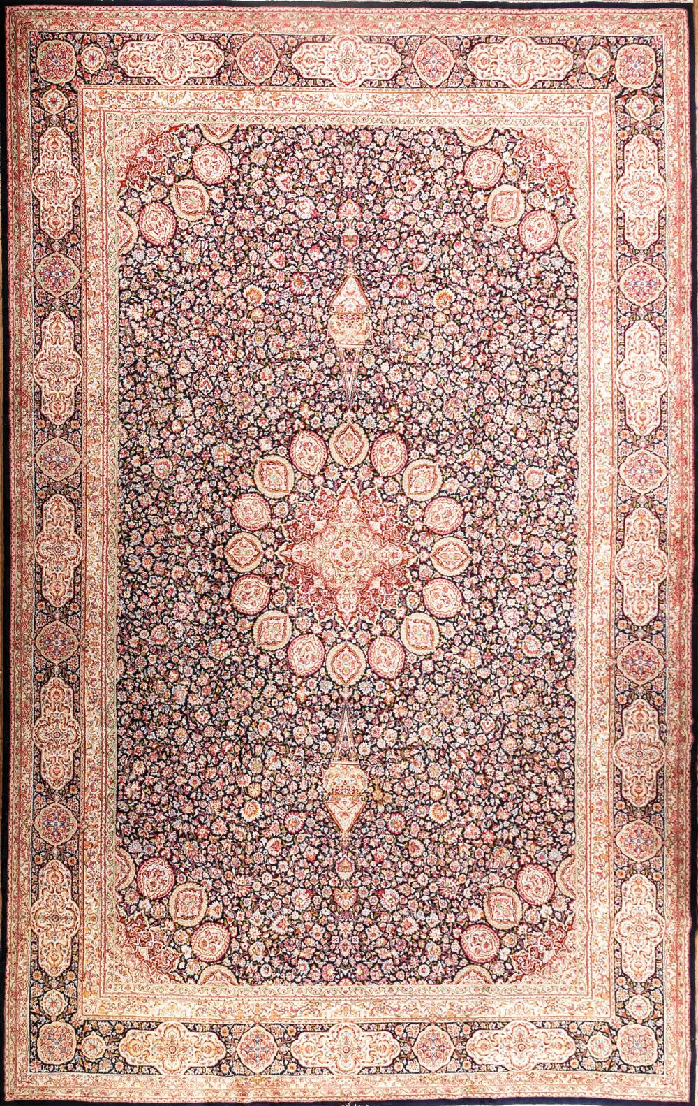 PERSIAN CARPETLarge Persian Carpet,