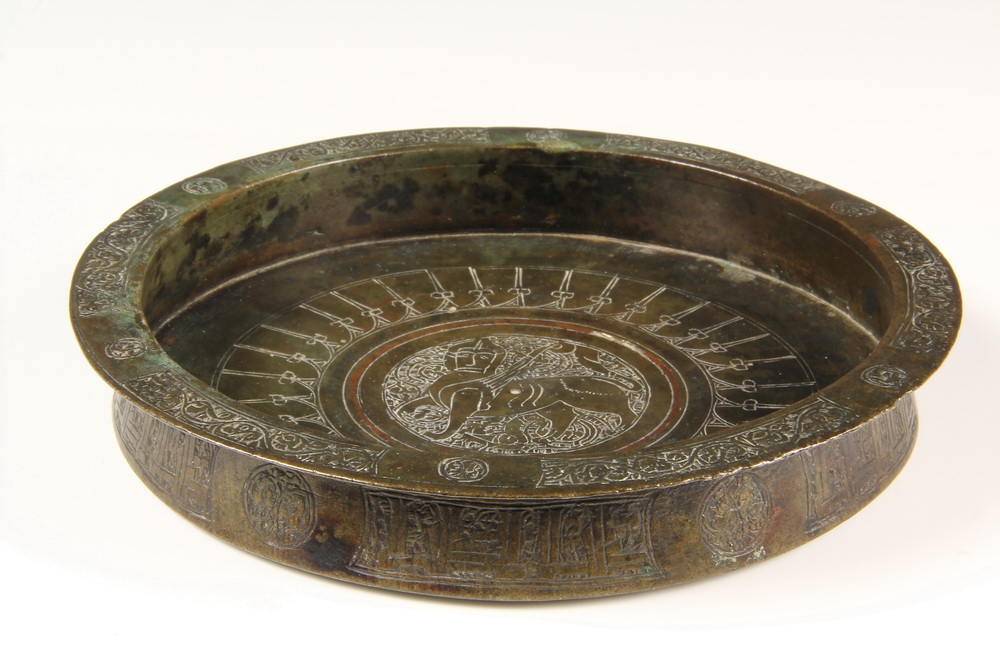 PERSIAN ENGRAVED BRONZE DISH -