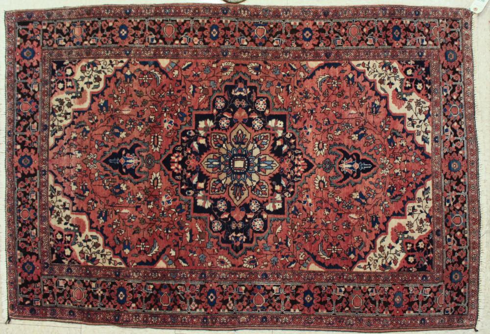 PERSIAN FEREGHAN (FARAHAN) SAROUK
