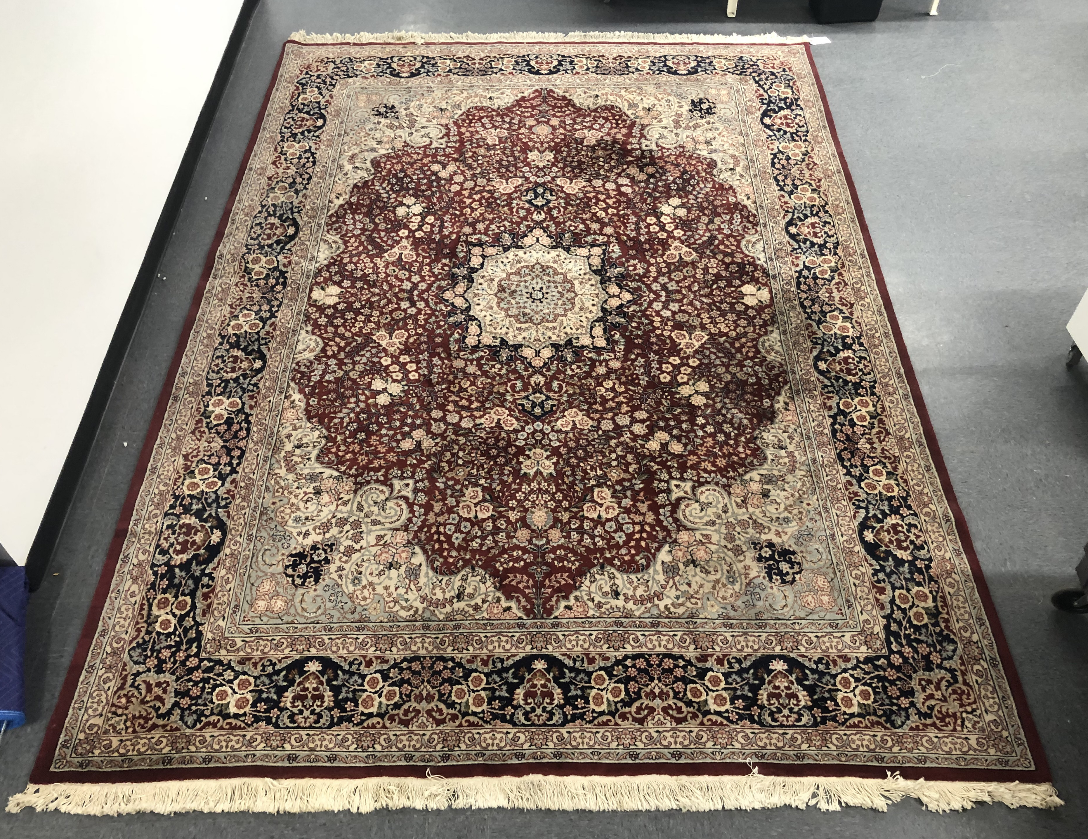 PERSIAN FLORAL KASHAN CARPET, 11'