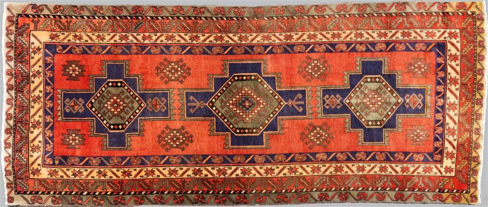 PERSIAN HAMADAN WOOL RUGPERSIAN