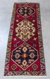 PERSIAN HAND-TIED WOOL HAMADAN
