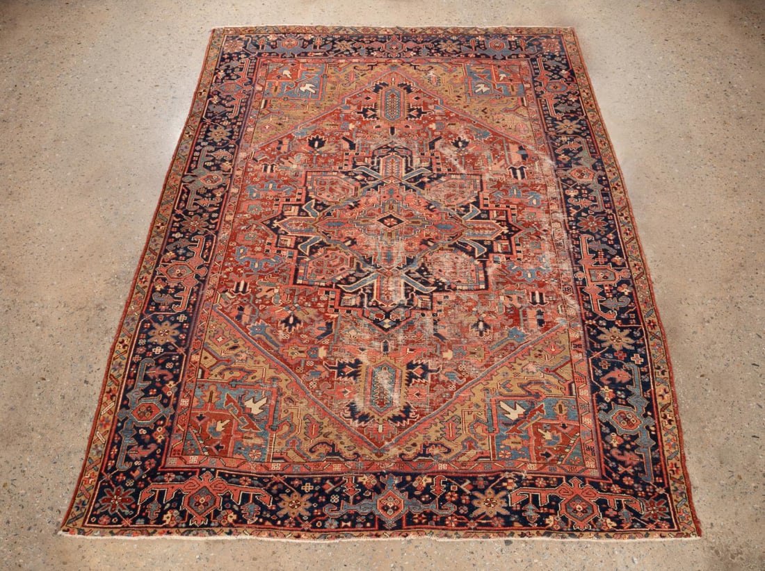 PERSIAN HAND WOVEN HERIZ