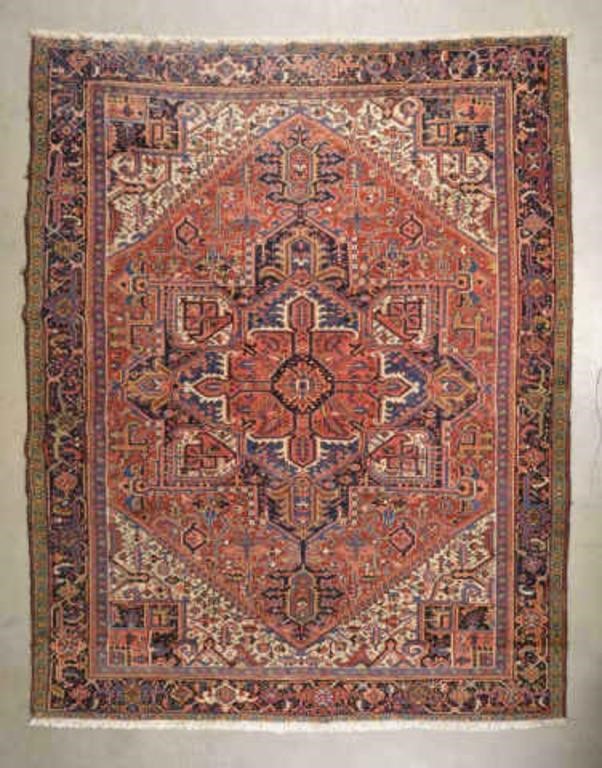 PERSIAN HERIZ CARPETAn early /