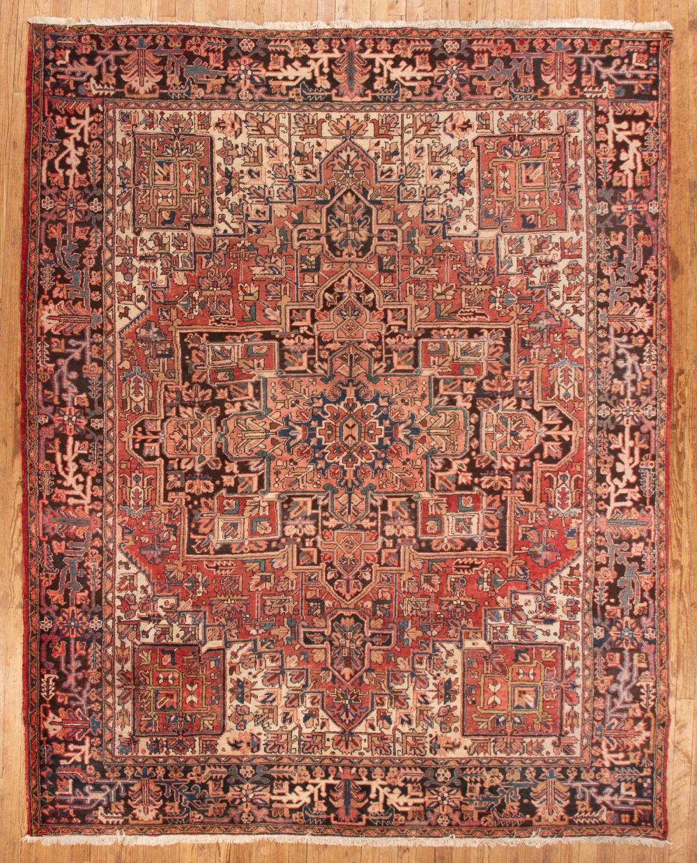 PERSIAN HERIZ CARPETPersian Heriz