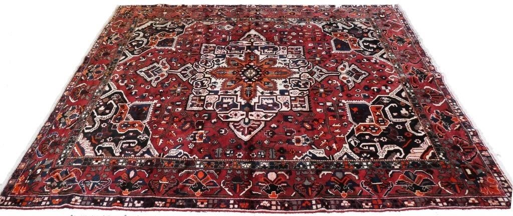 PERSIAN HERIZ RUG, 9' X